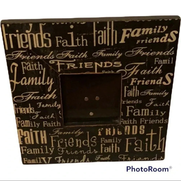 Friends Family Faith Wooden Picture Frame 4x4 - Picture 1 of 8